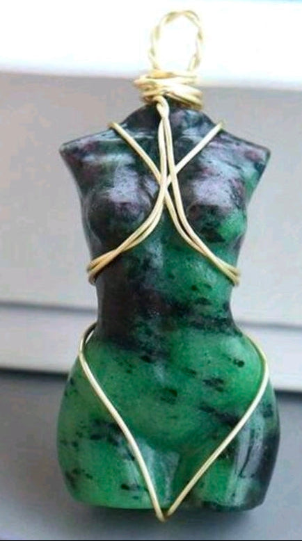 Natural Crystal Goddess Pendant Necklace-Epidote