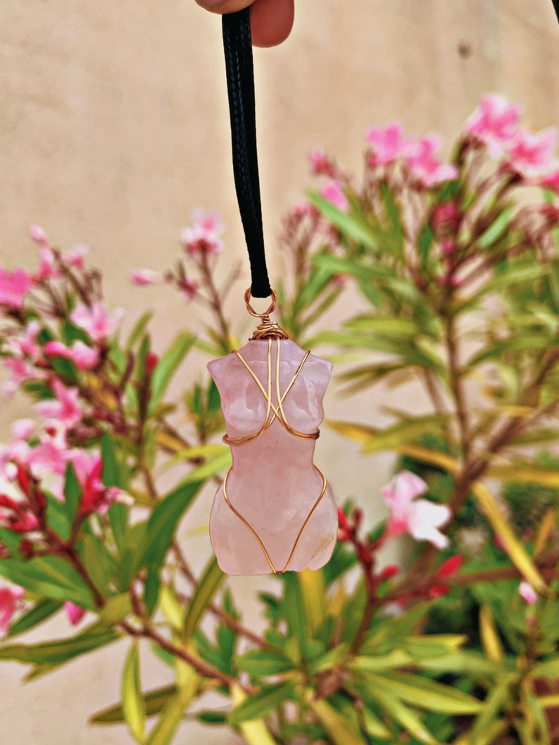Natural Crystal Quartz Goddess Pendant Necklace-Rose