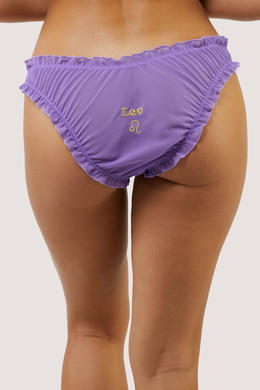 leo purple panties