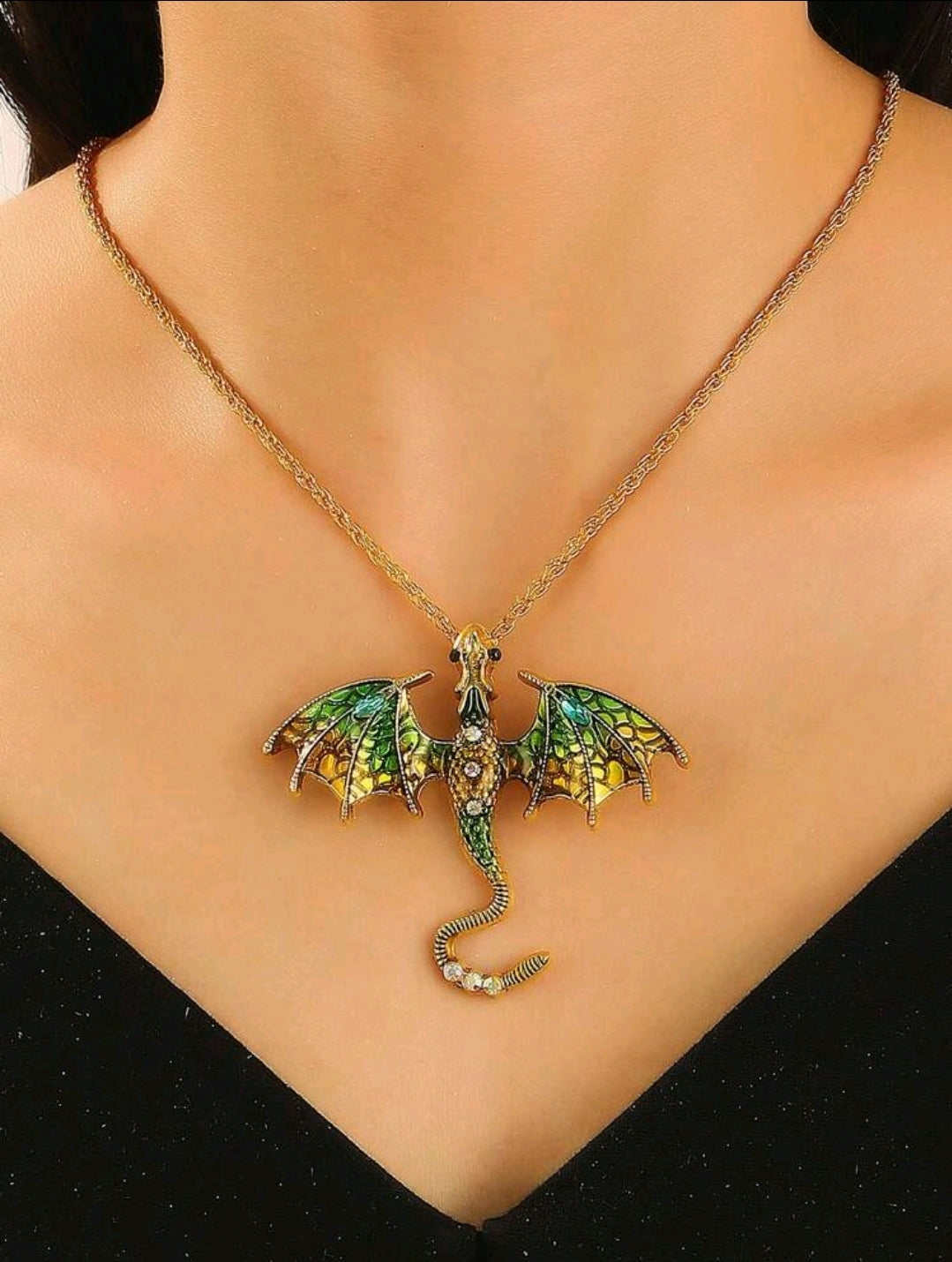 Rhinestone Dragon Necklace-Green